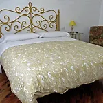 Lumachella 4*