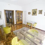 B&B Lumachella 체팔루