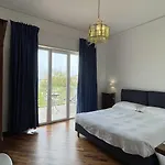 B&B Lumachella 체팔루