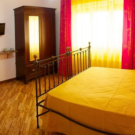 Lumachella Bed & Breakfast Cefalu