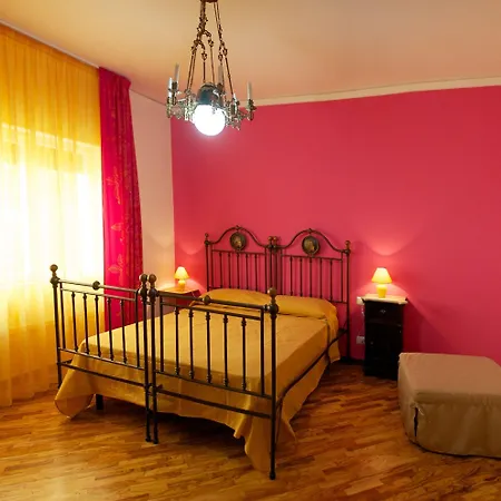 Lumachella ベッド・アンド・ブレックファスト チェファル