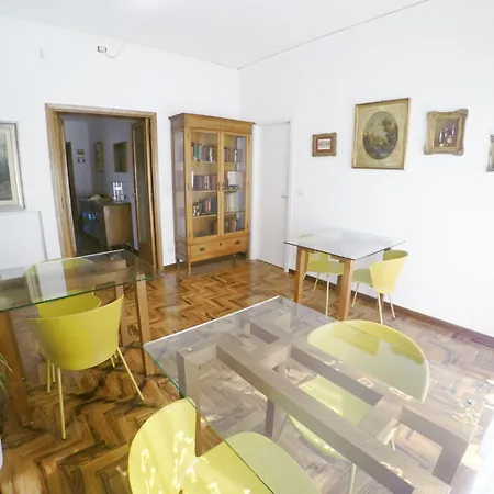 Couette-café Lumachella Cefalù