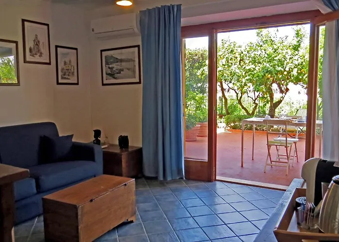 Lumachella 4* צ'פאלו