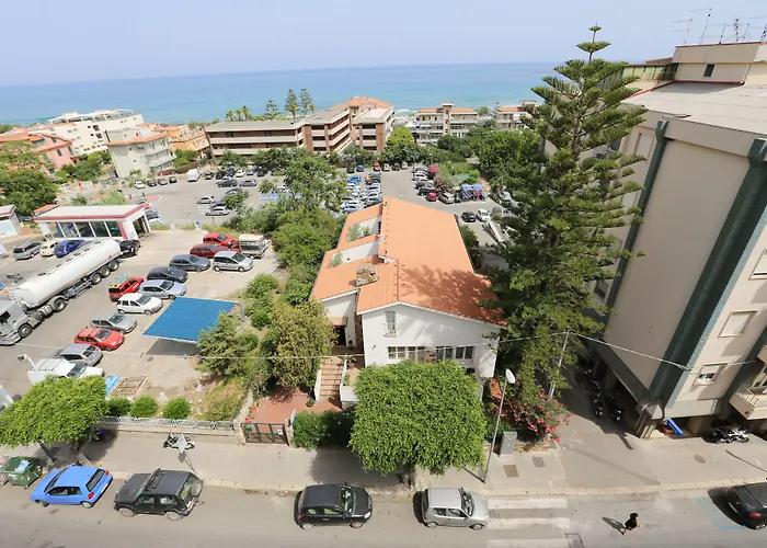 לינה וארוחת בוקר Lumachella